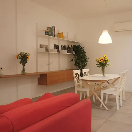 Modern Split-level Loft With Garden Near Fondazione Prada By Rentopolis Apartment *